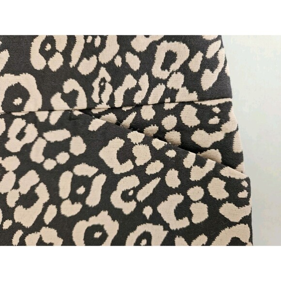 Ann Taylor LOFT Woven Cheetah Patterned Shorts Size 10 Nwot - Picture 4 of 10
